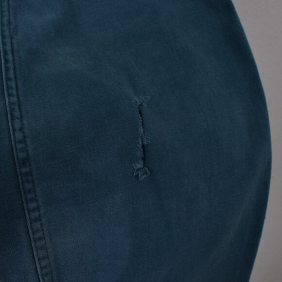 Vintage 70s Worrrn Ripped Green Flat Front Flared Pants by Love & Stitch size 28 - Picture 9 of 12